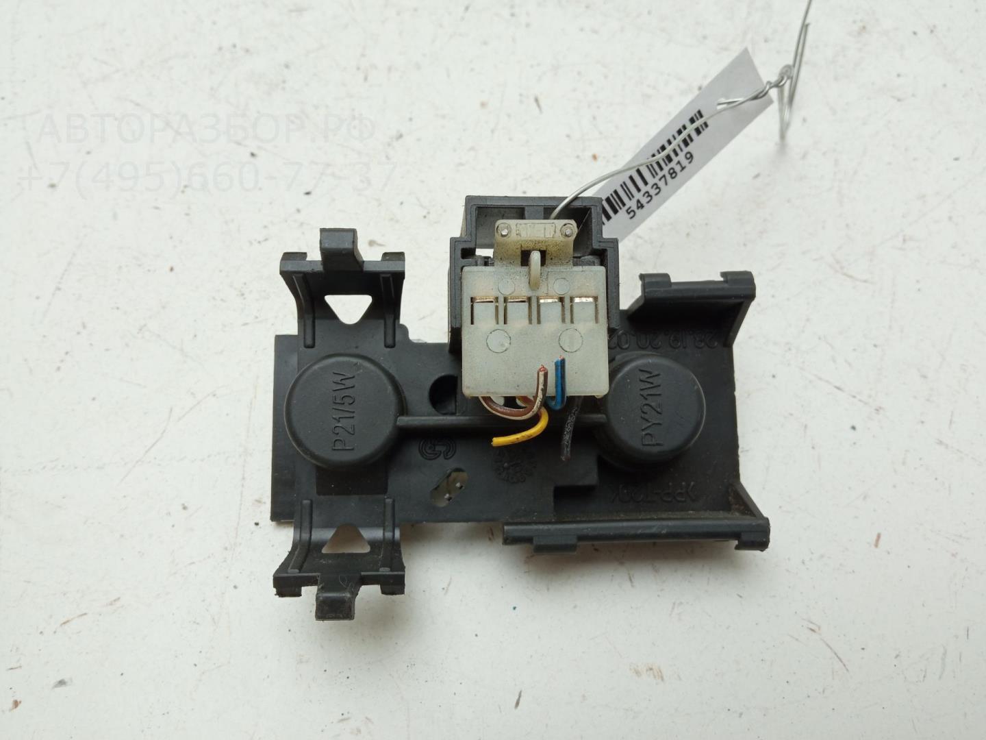 Плата заднего фонаря правого