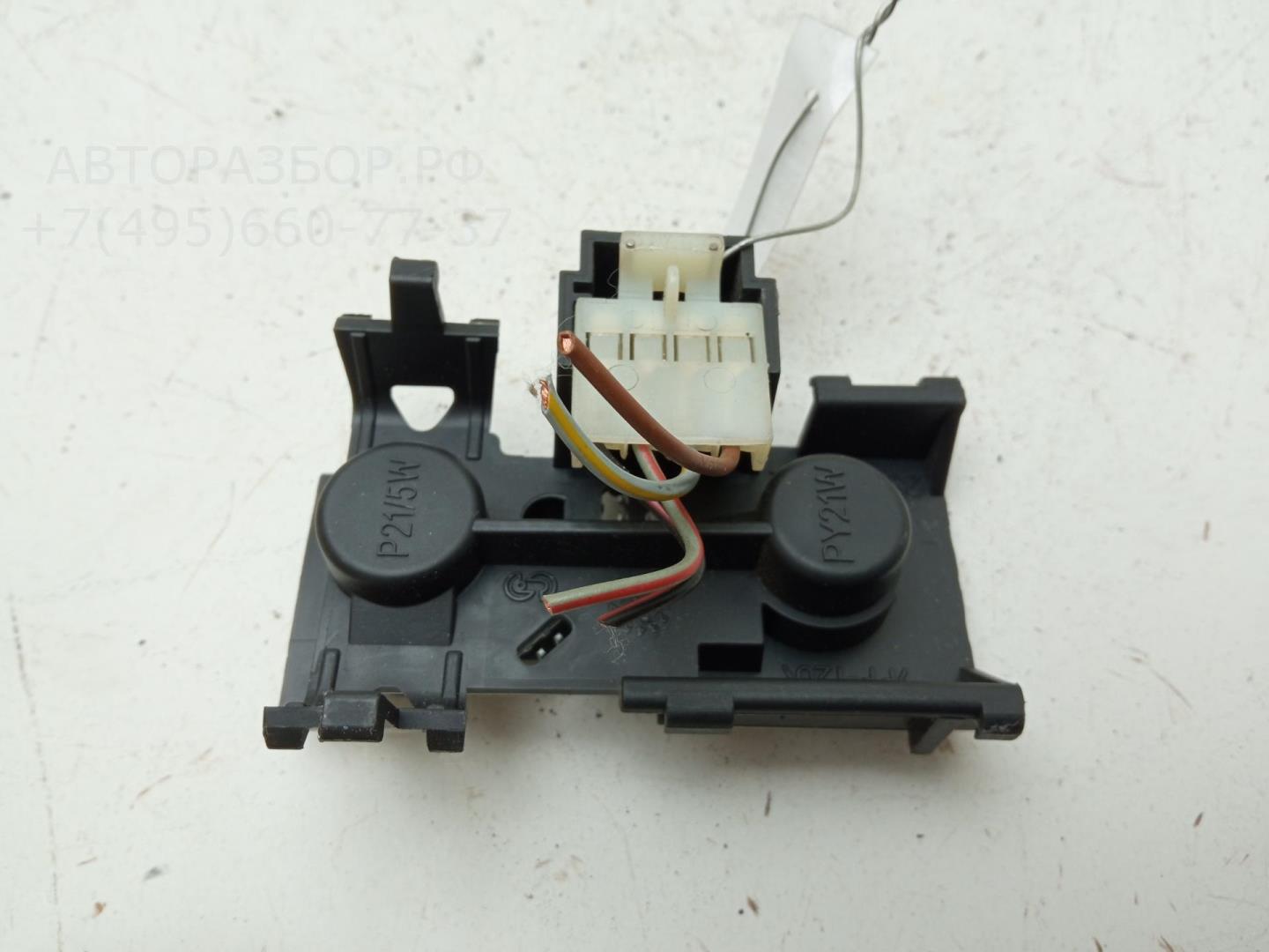 Плата заднего фонаря правого