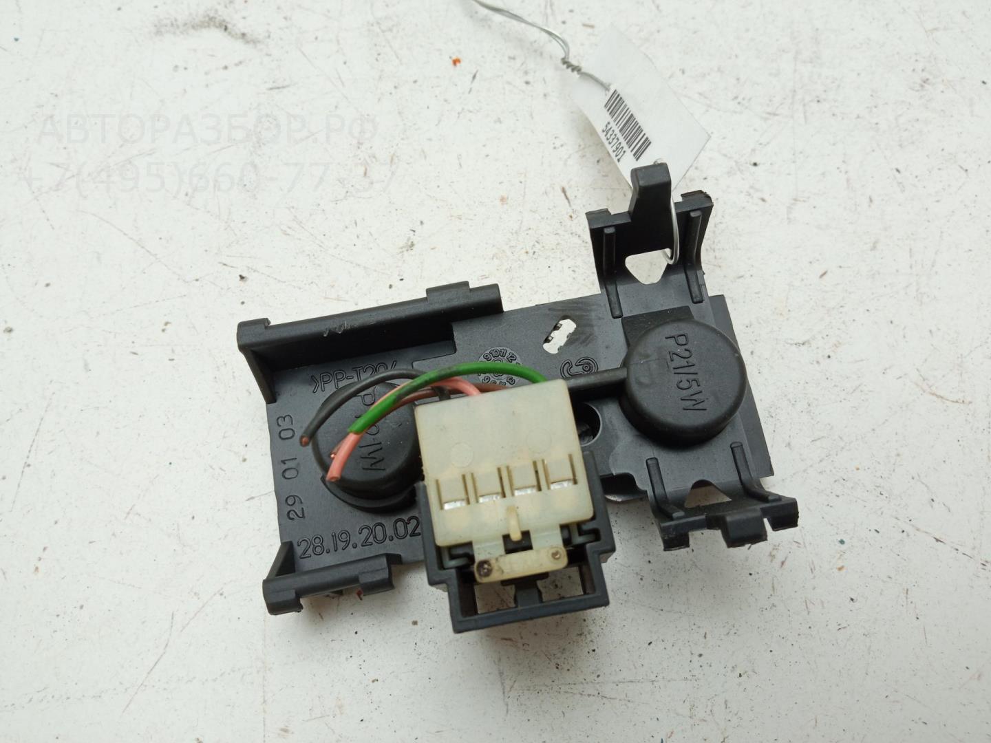 Плата заднего фонаря левого