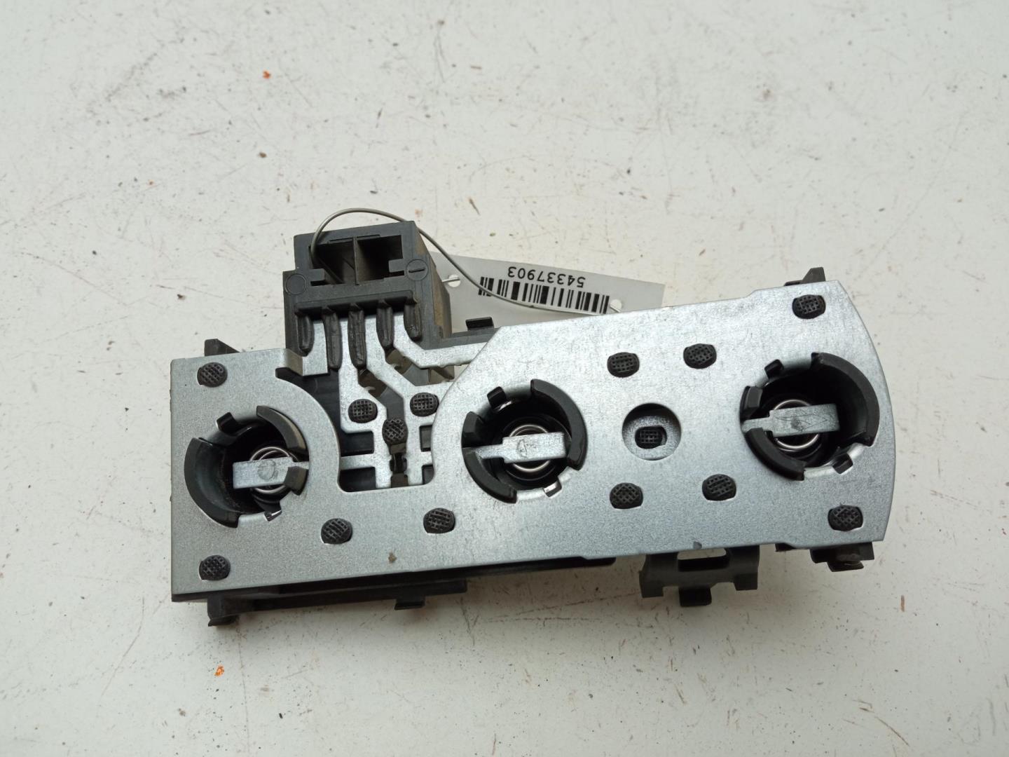 Плата заднего фонаря левого