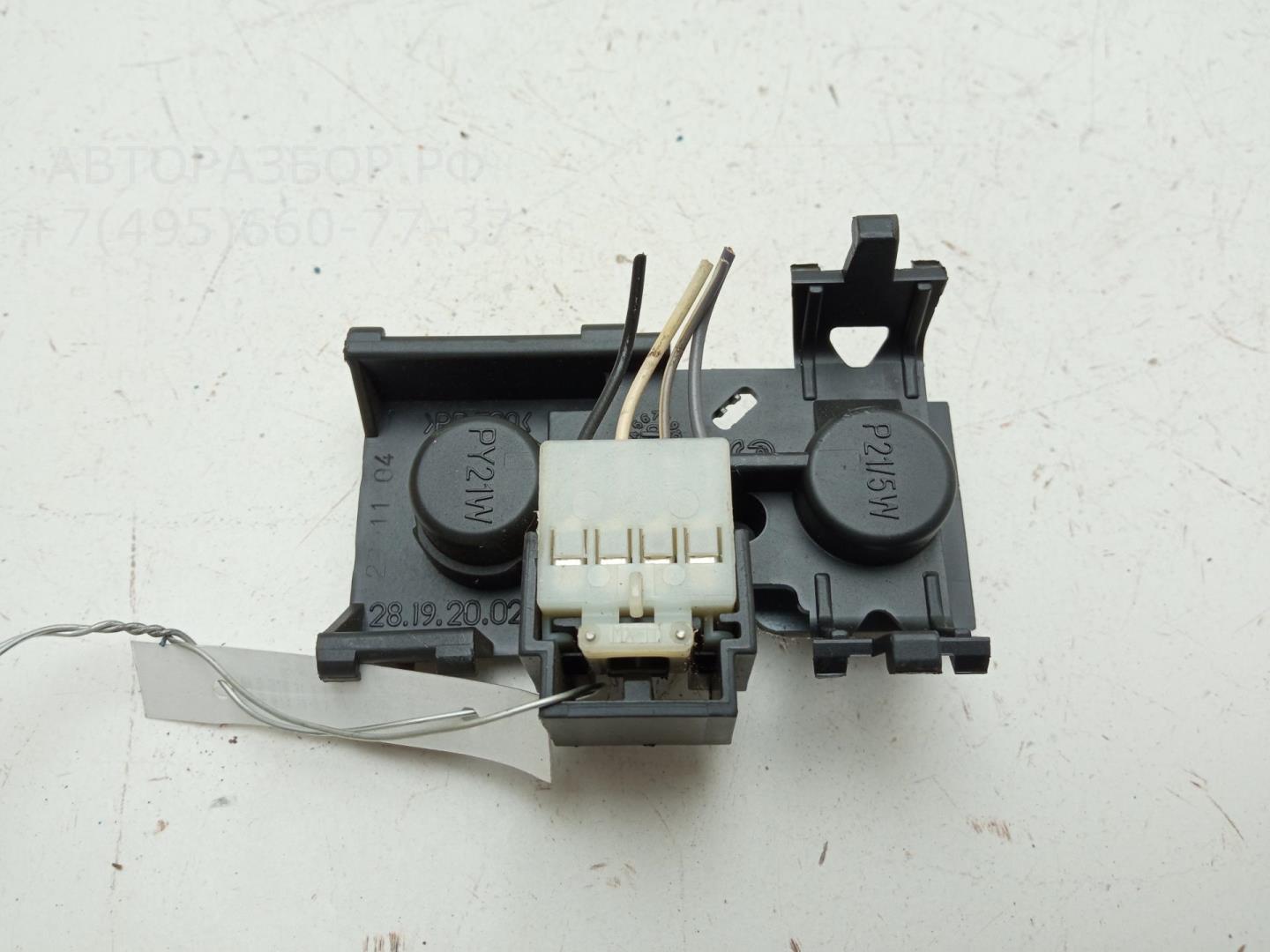 Плата заднего фонаря правого