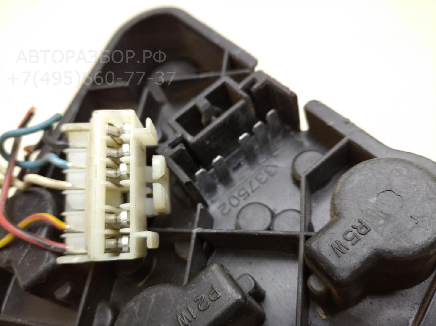 Плата заднего фонаря правого