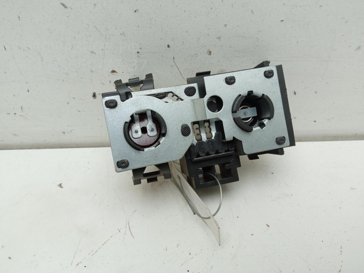 Плата заднего фонаря правого