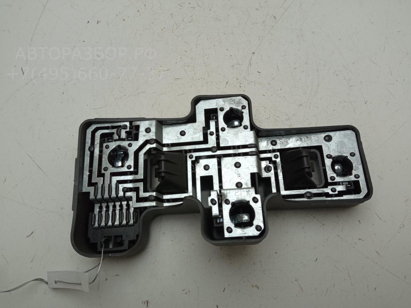 Плата заднего фонаря левого