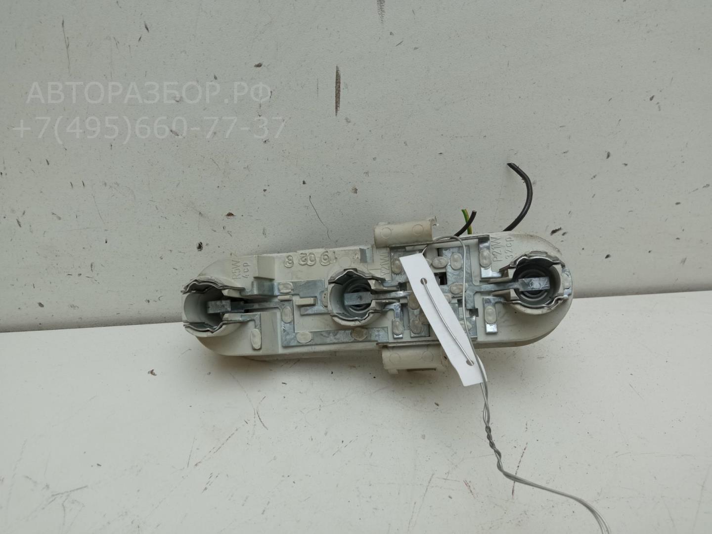 Плата заднего фонаря правого