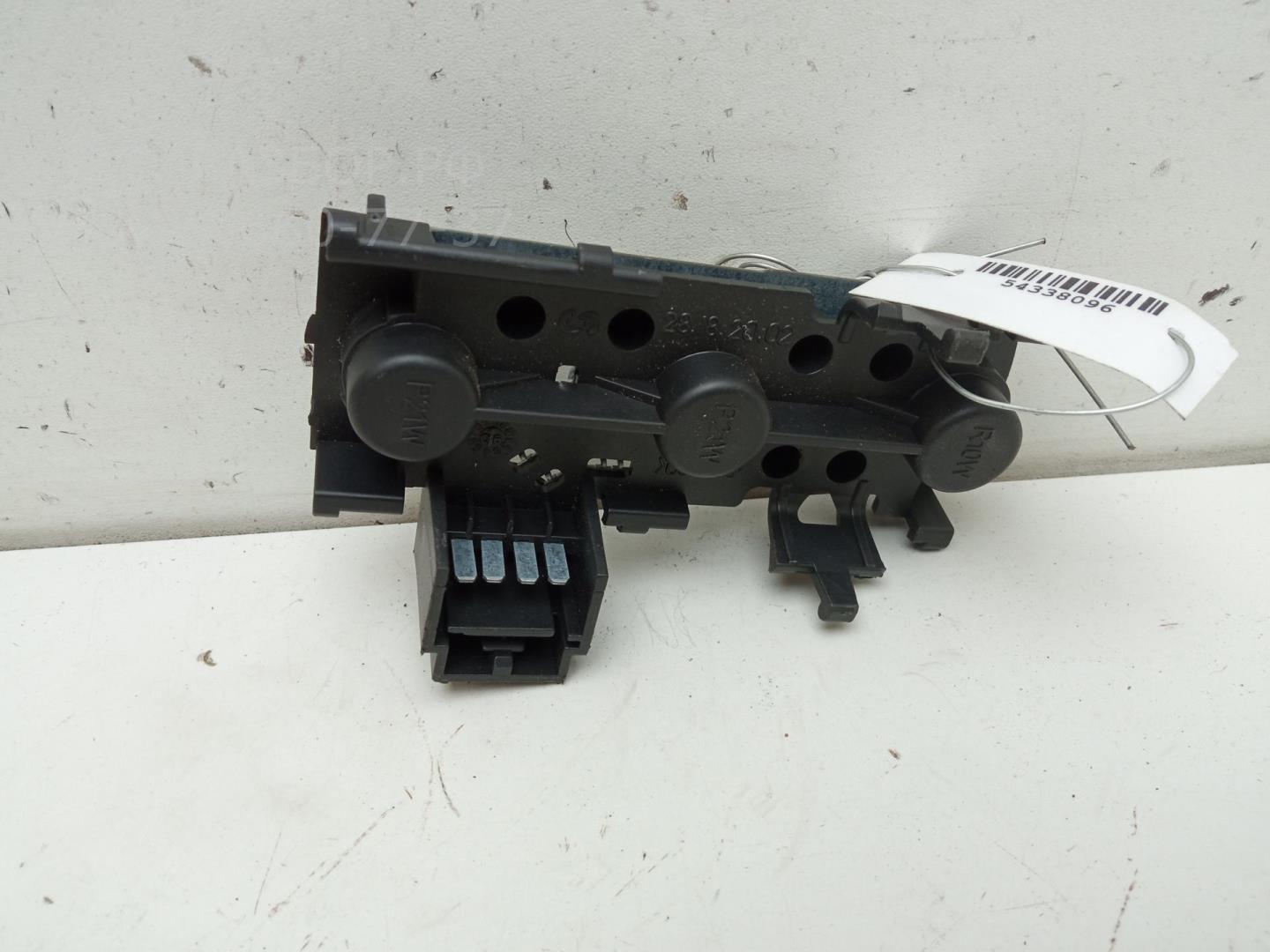 Плата заднего фонаря левого