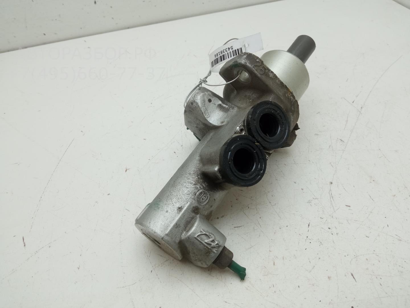 Цилиндр тормозной главный