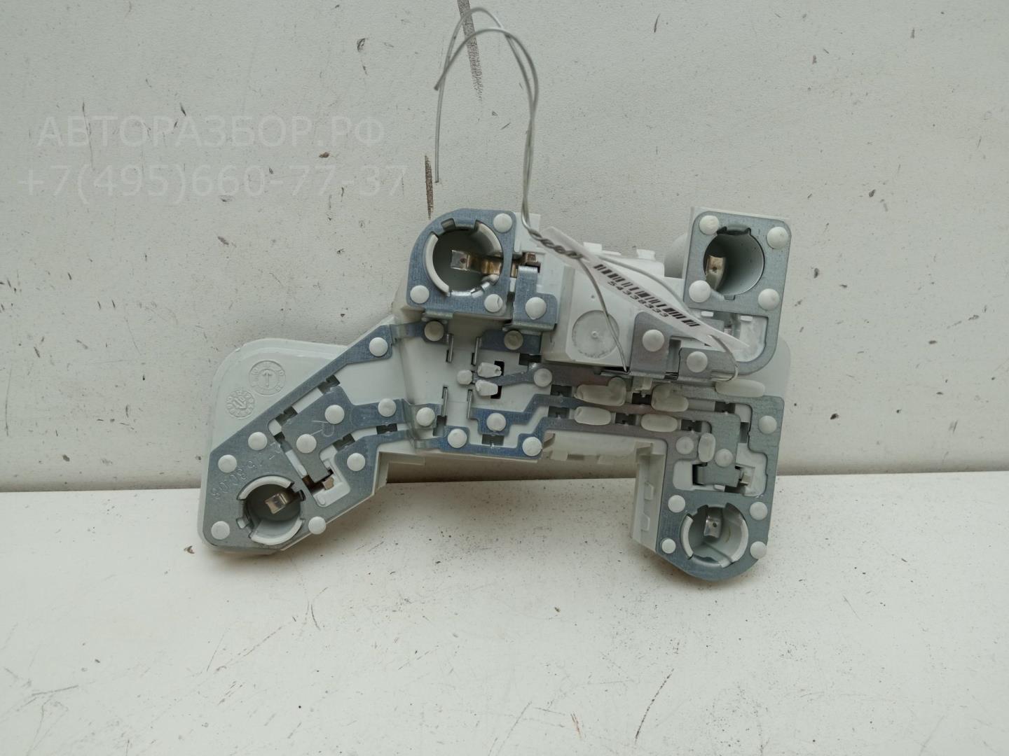 Плата заднего фонаря правого