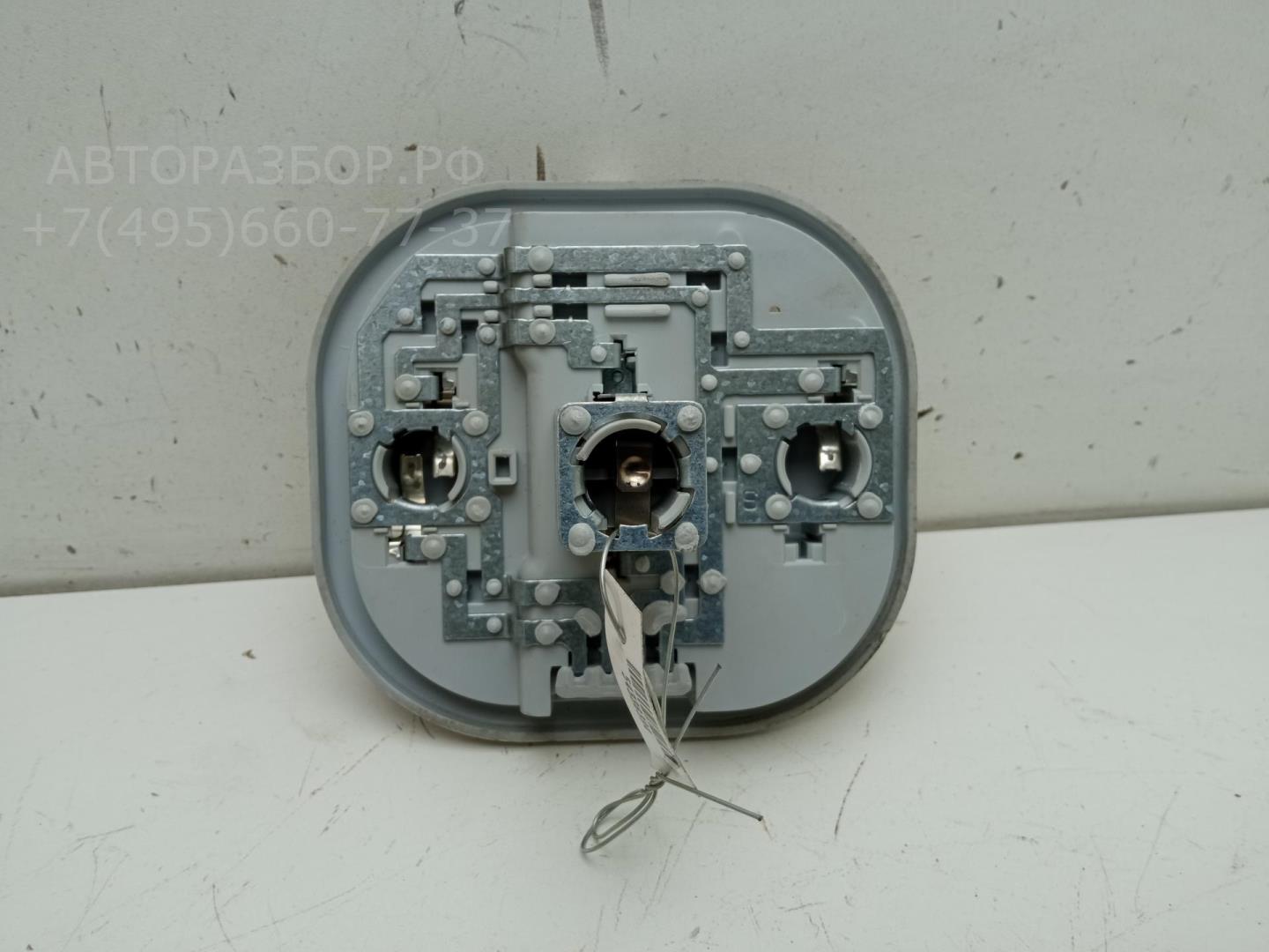 Плата заднего фонаря левого