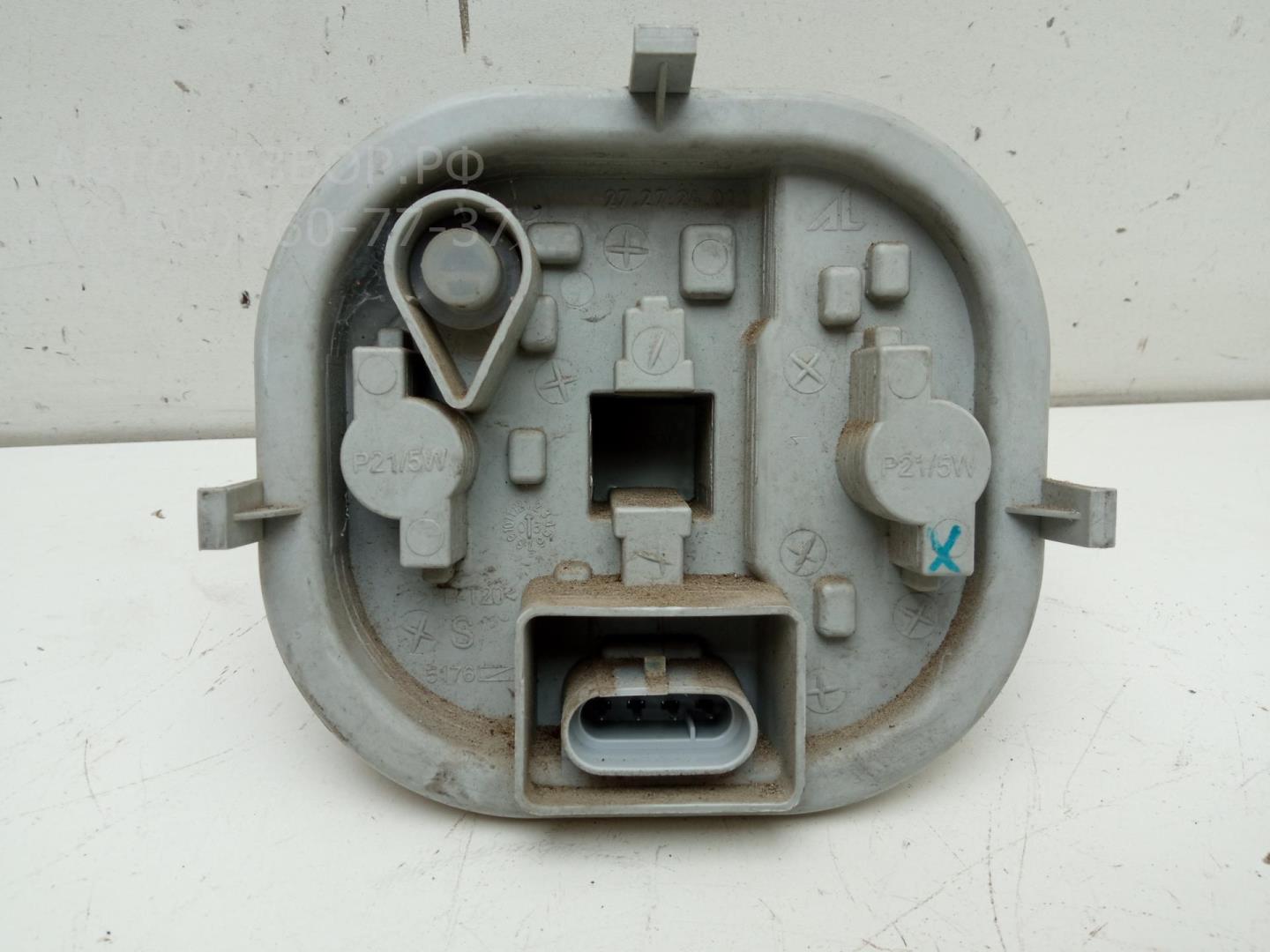 Плата заднего фонаря левого