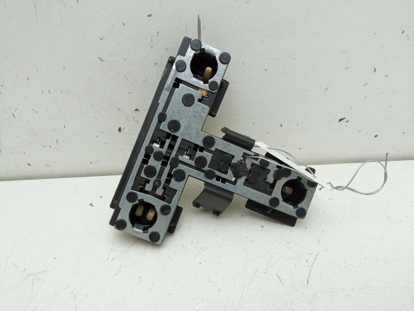 Плата заднего фонаря правого