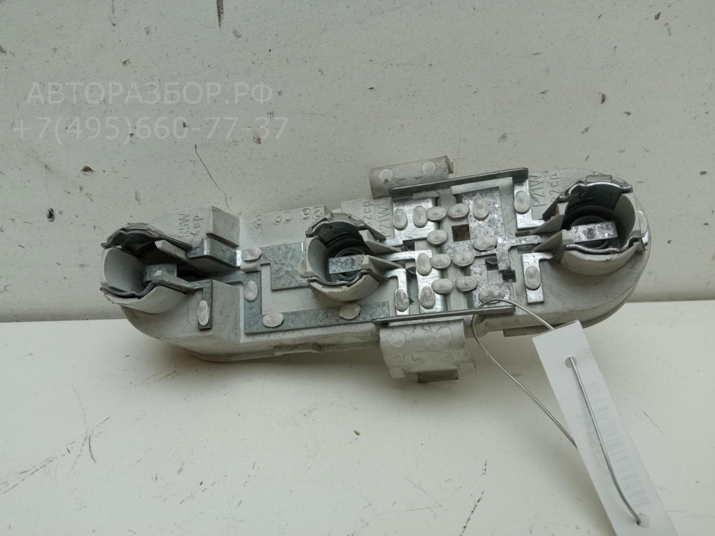 Плата заднего фонаря правого