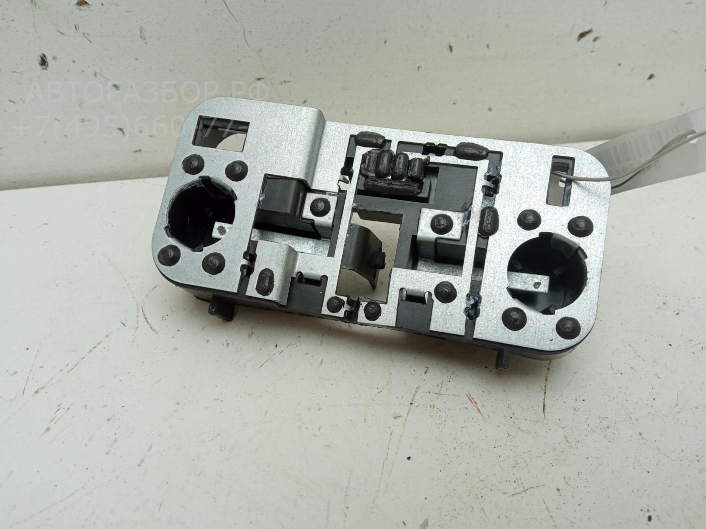 Плата заднего фонаря правого