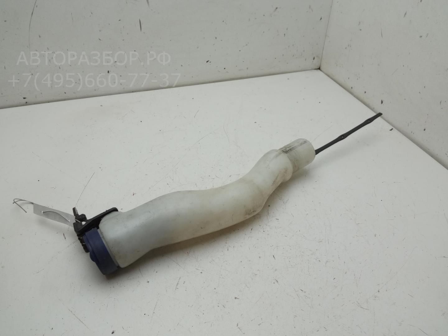 Горловина бачка омывателя