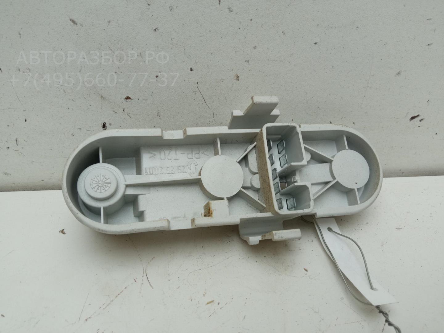 Плата заднего фонаря правого