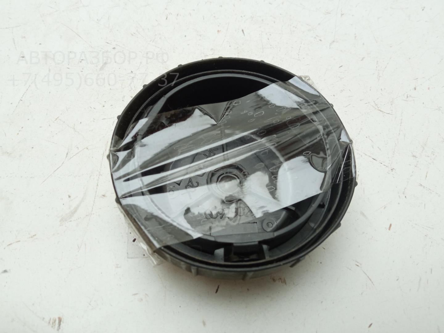 Крышка фары левой