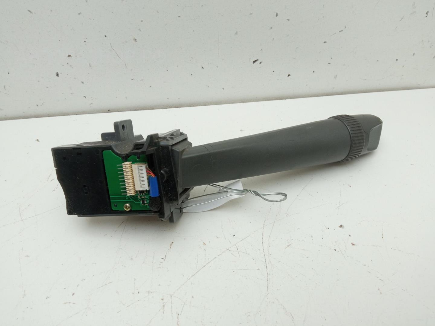 Переключатель поворотов подрулевой для V70 2000-2007