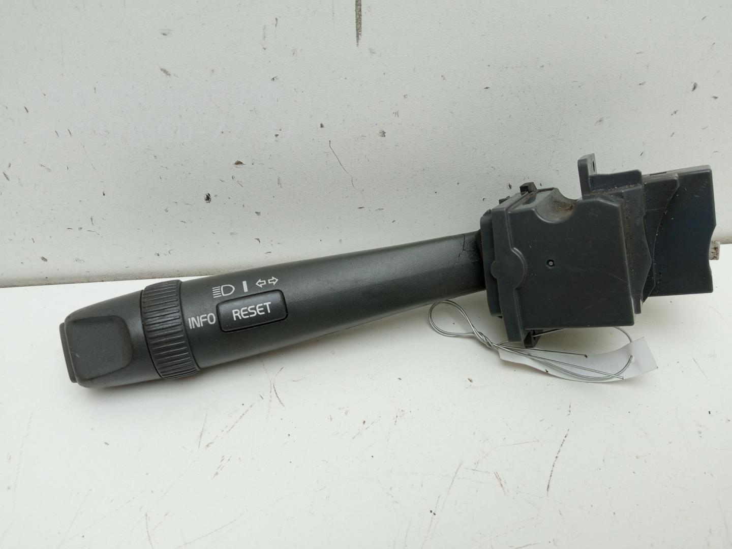 Переключатель поворотов подрулевой для V70 2000-2007