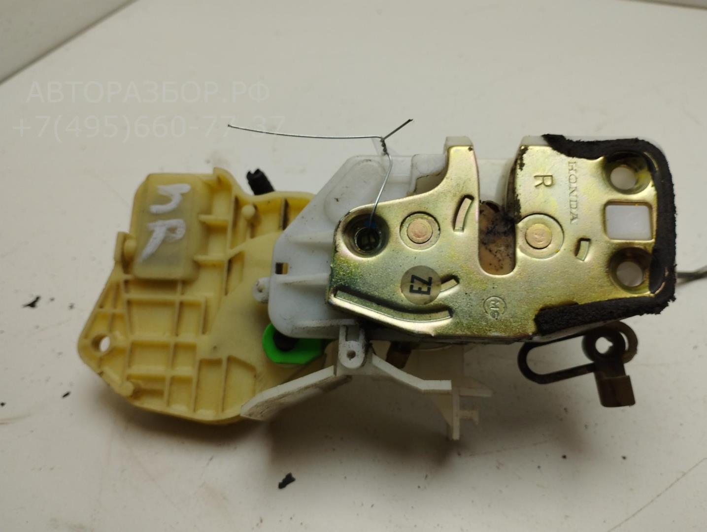 Замок двери передней правой