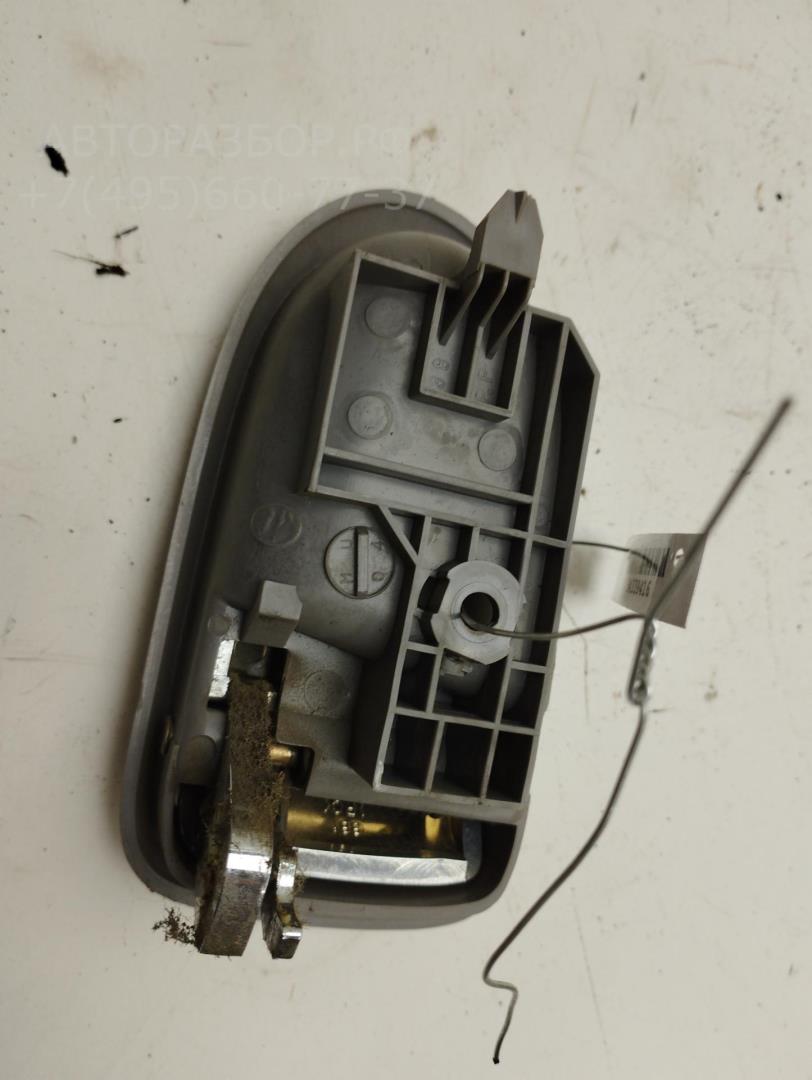 Ручка двери задней внутренняя левая