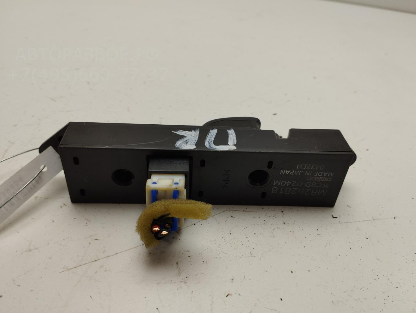 Кнопка стеклоподъемника