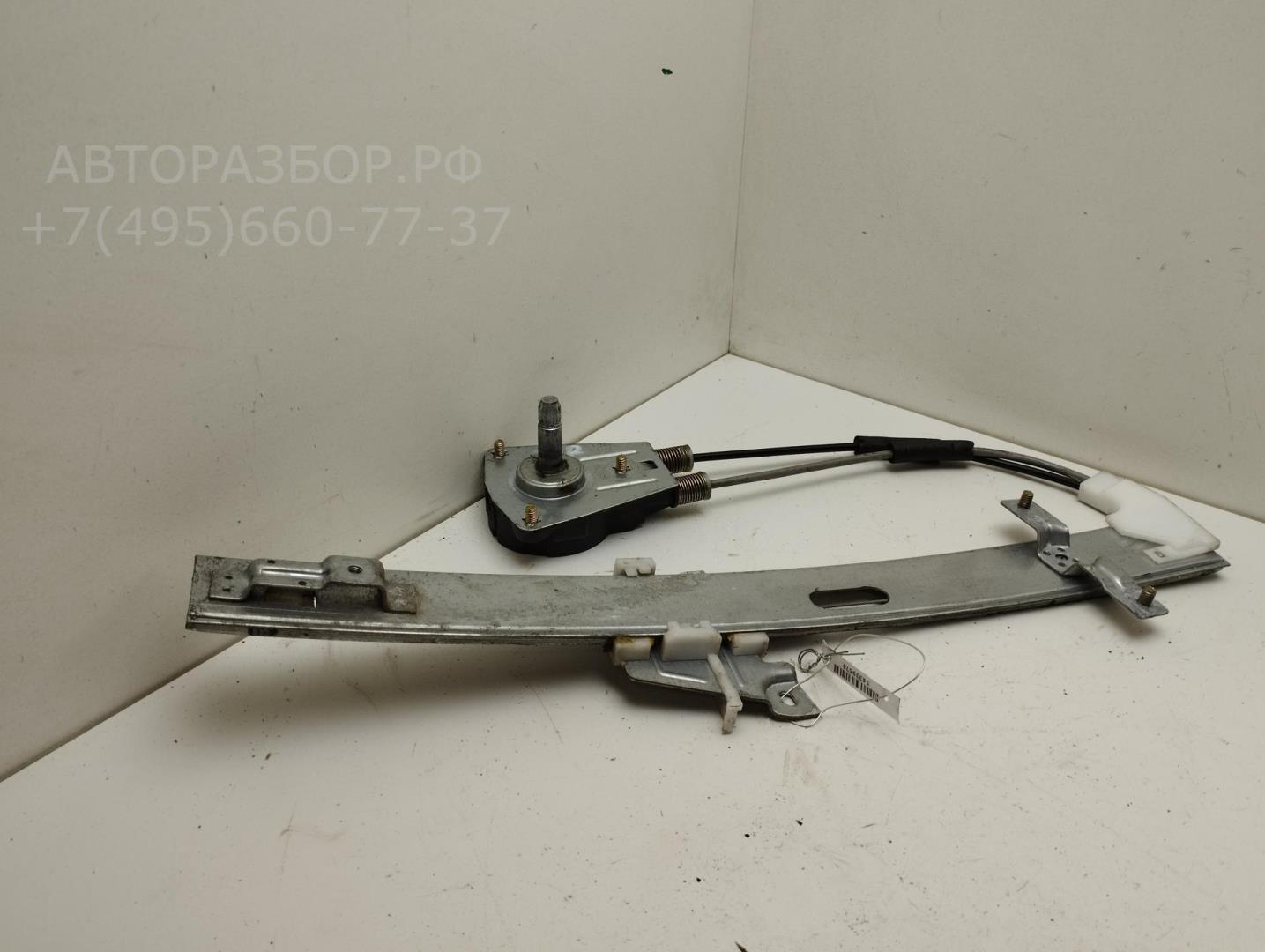 Стеклоподъемник механ. задний правый