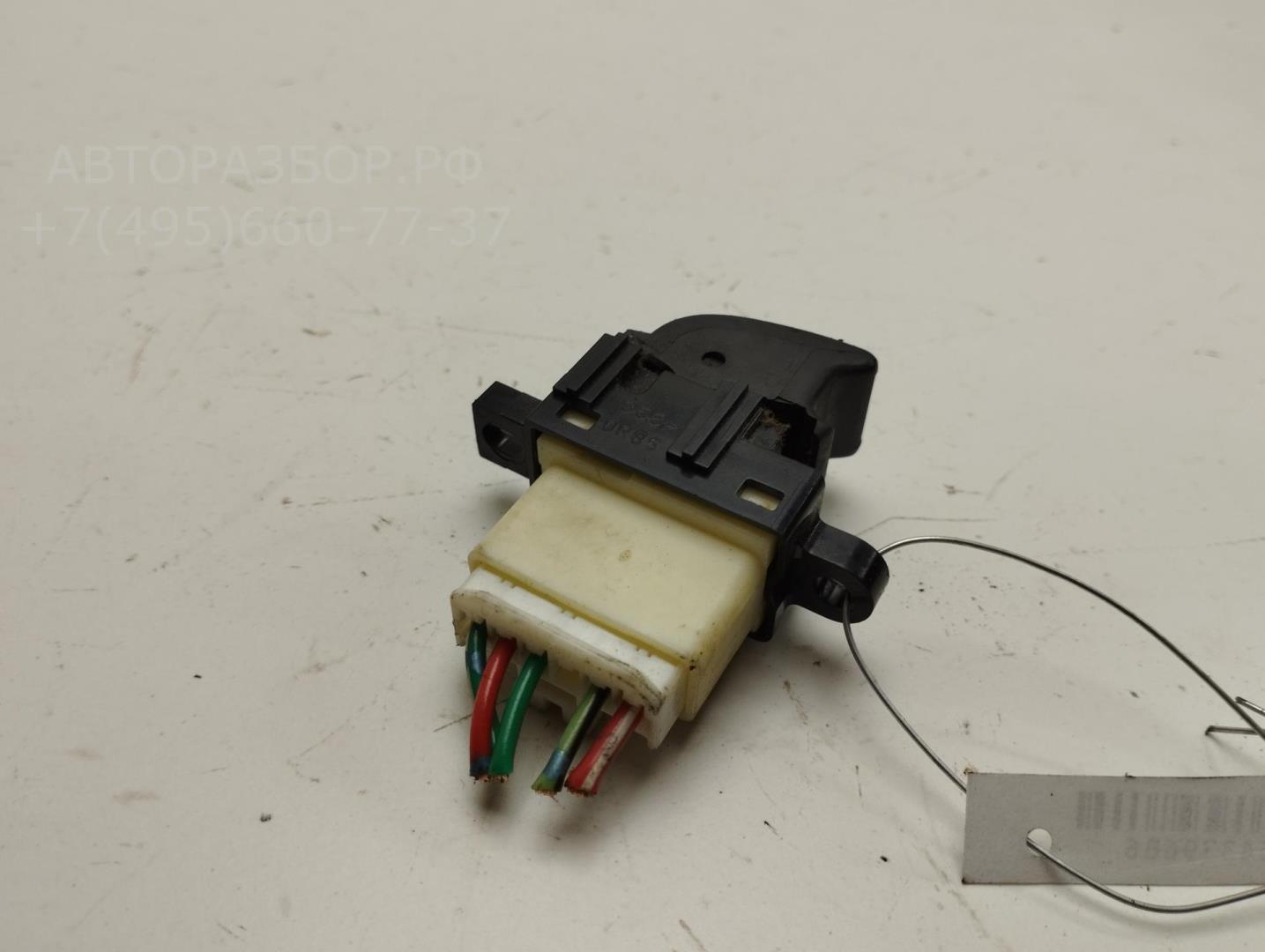 Кнопка стеклоподъемника