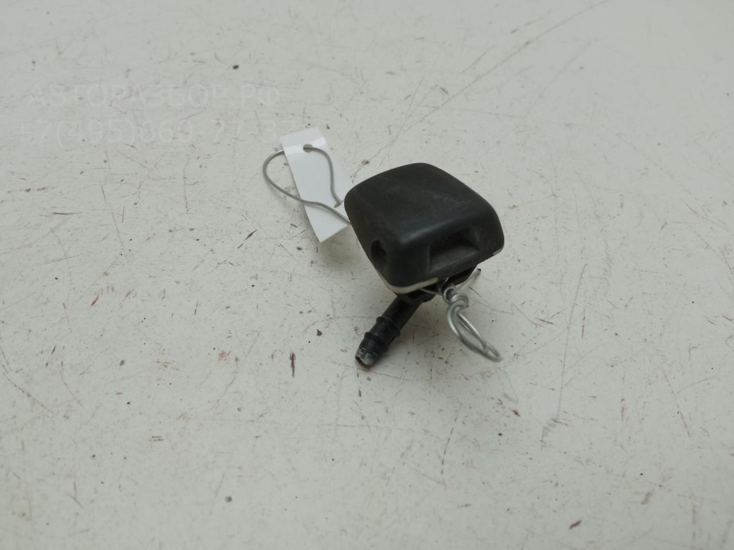 Форсунка омывателя лобового стекла