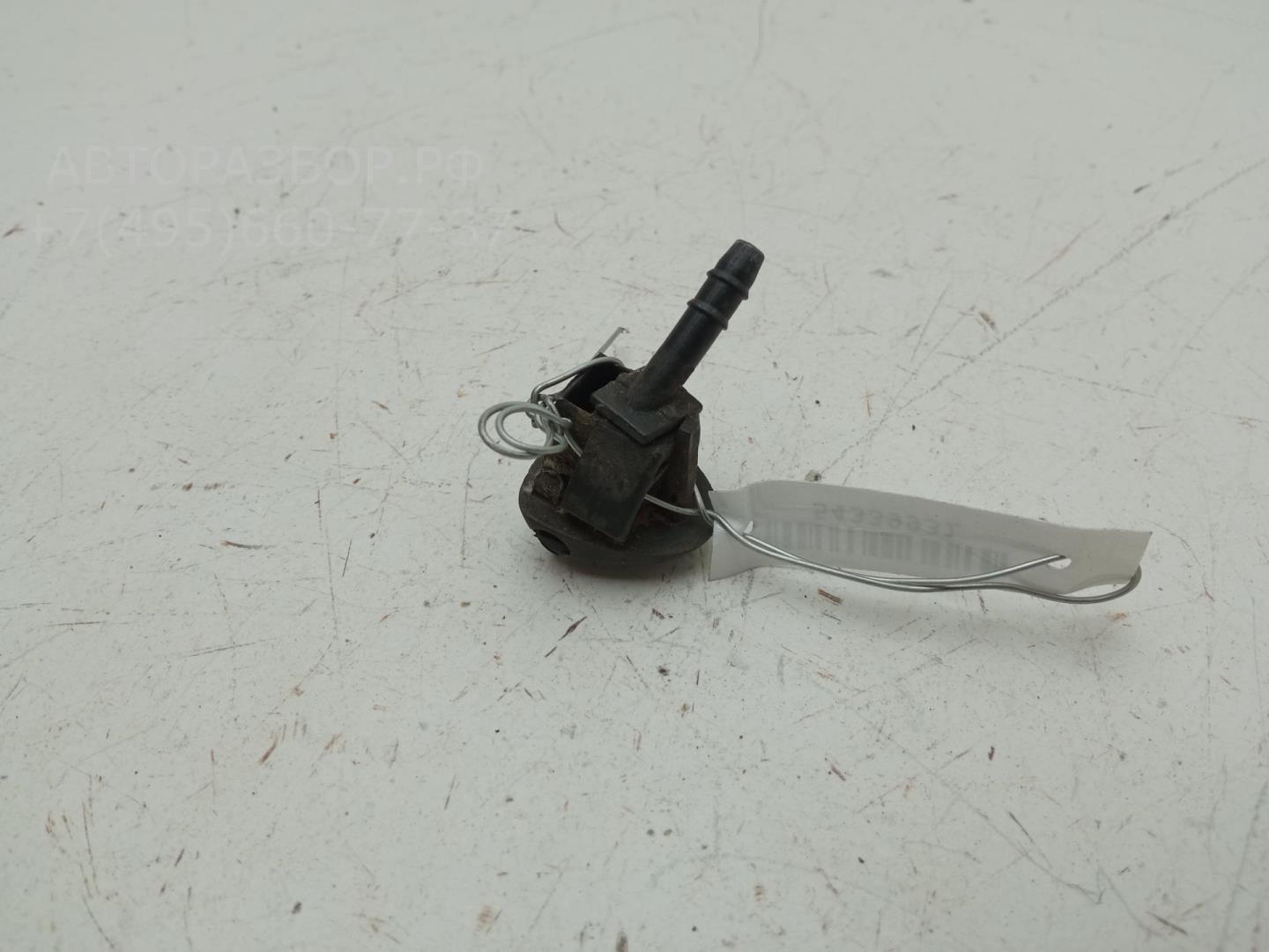 Форсунка омывателя лобового стекла