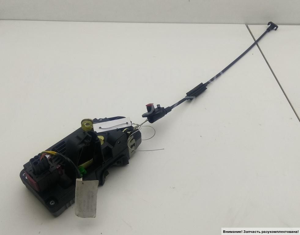 Замок двери задней левой