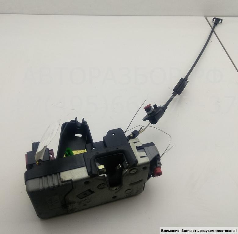 Замок двери задней левой