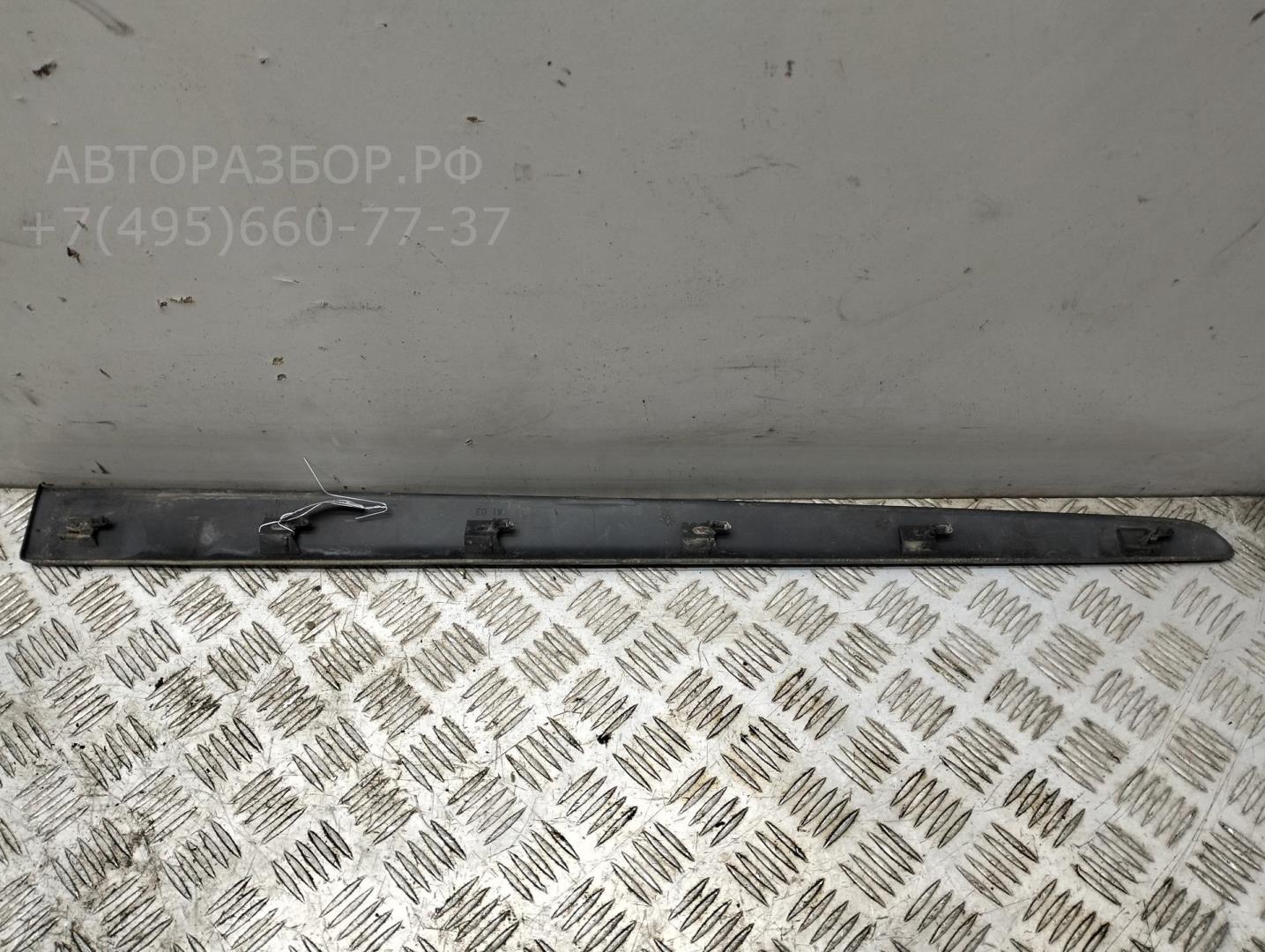 Накладка двери задней левой