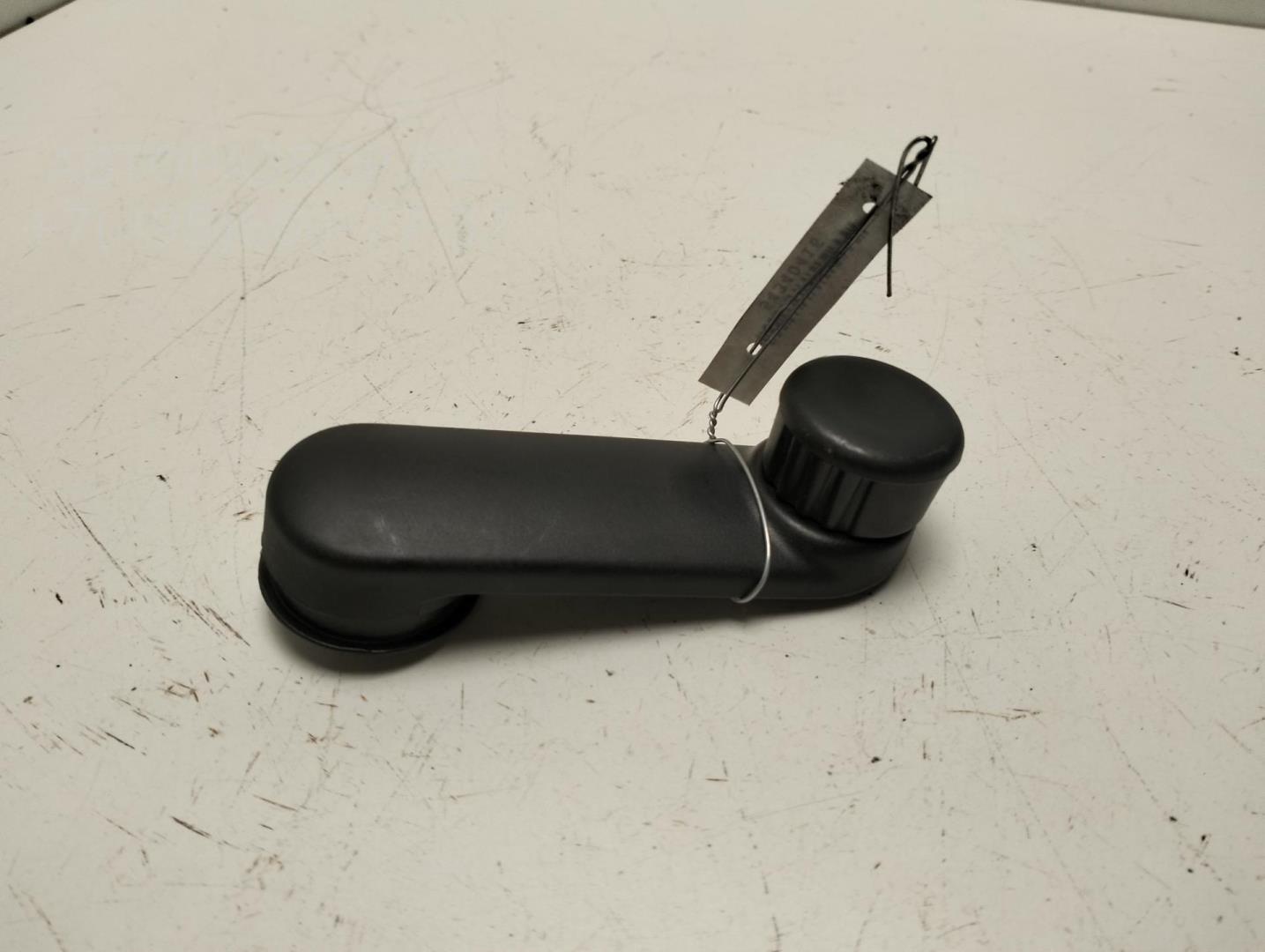 Ручка стеклоподъемника