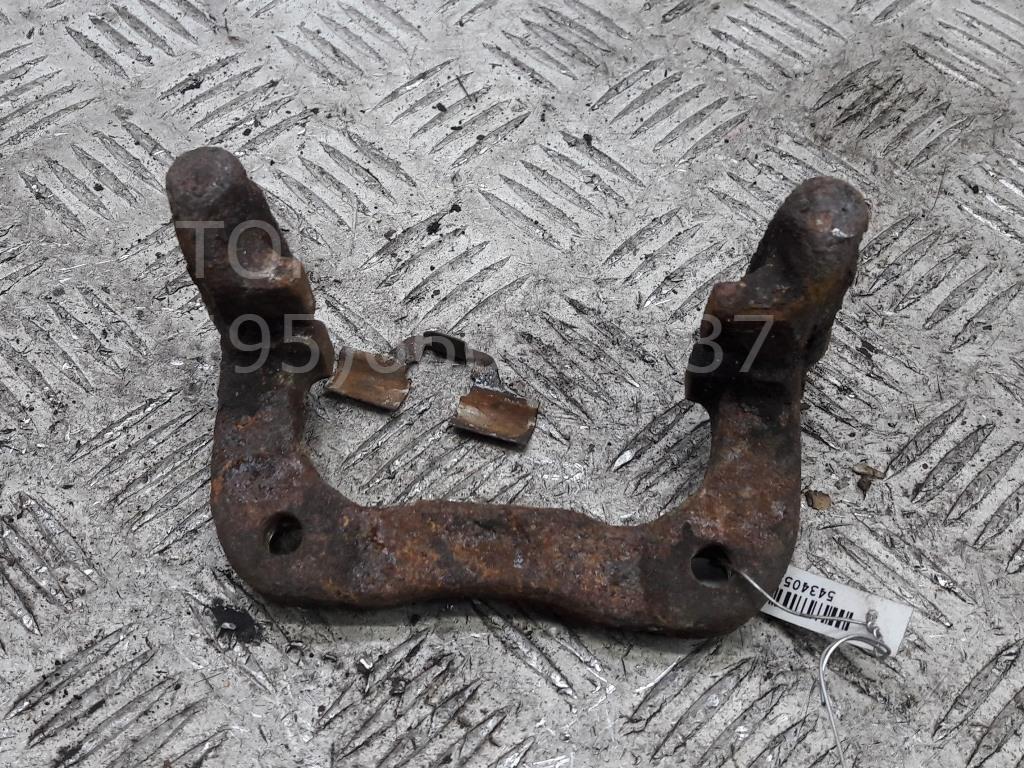 Скоба суппорта заднего