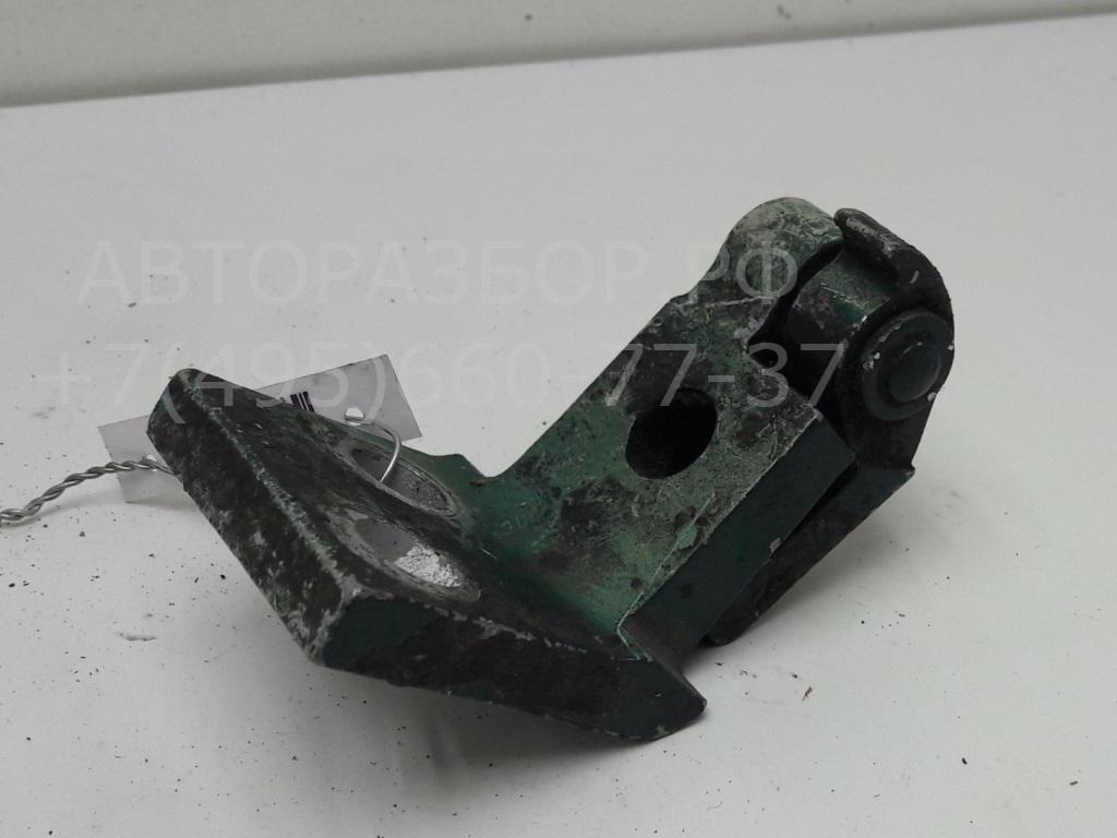 Петля двери