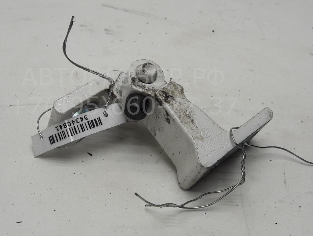 Петля двери