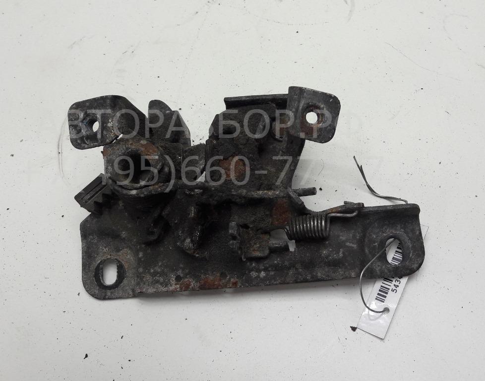 Замок капота