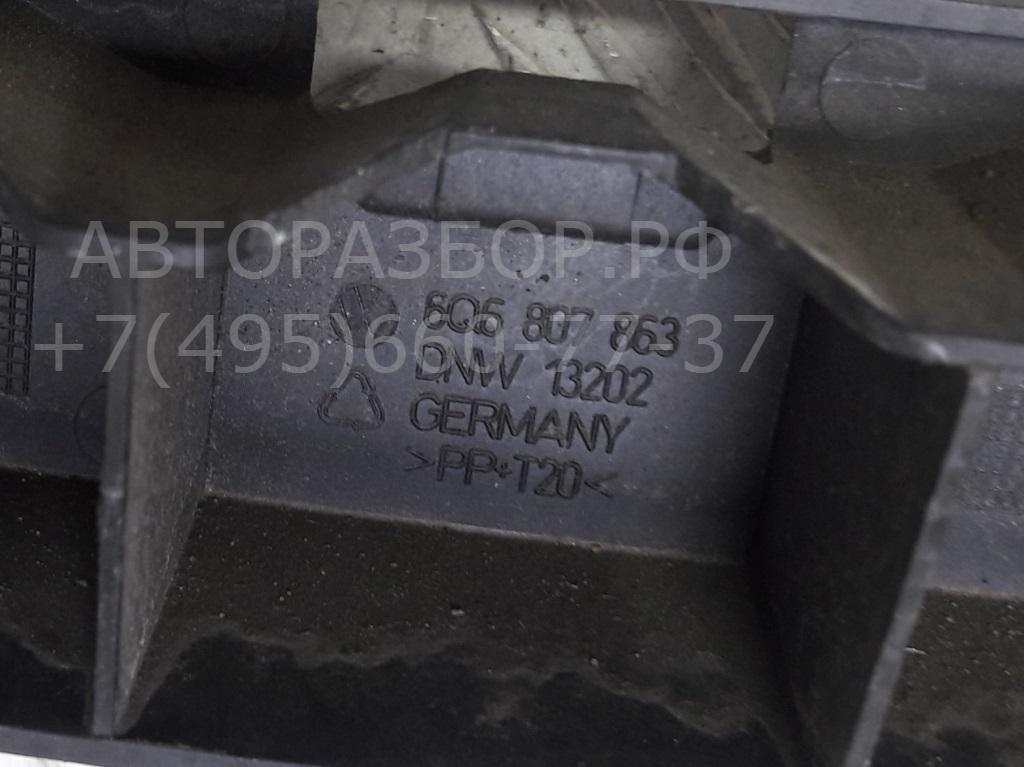 Кронштейн заднего бампера