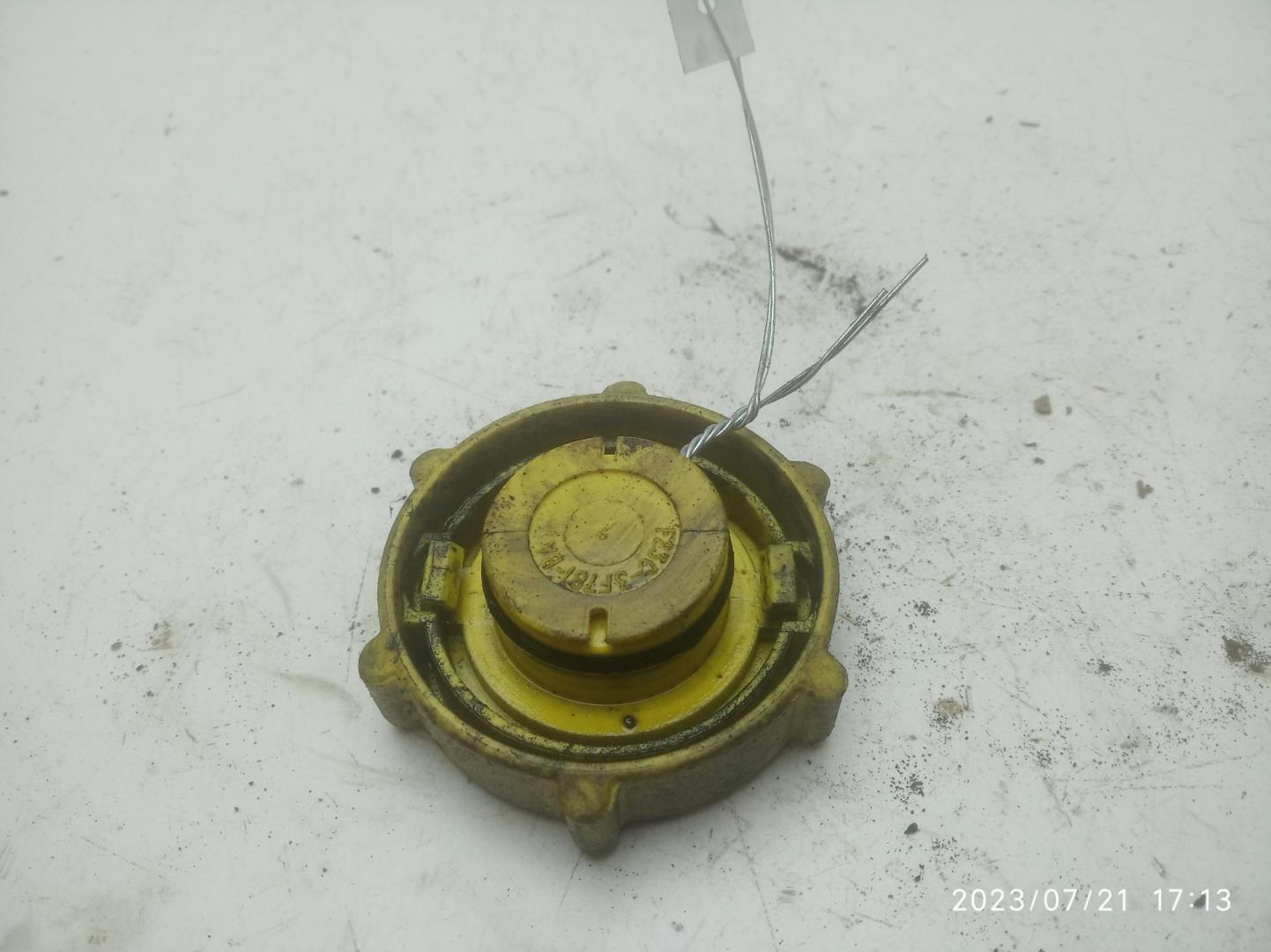 Крышка бачка ГУР