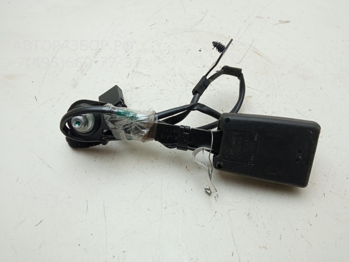 Ответная часть ремня безопасности