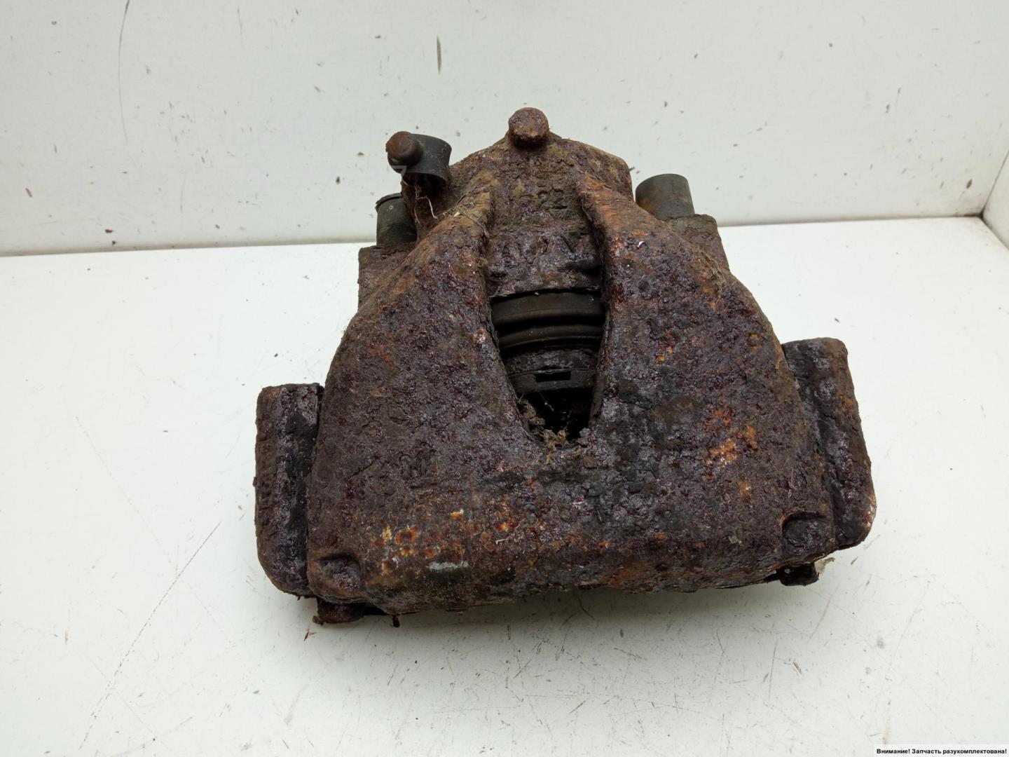 Суппорт передний правый