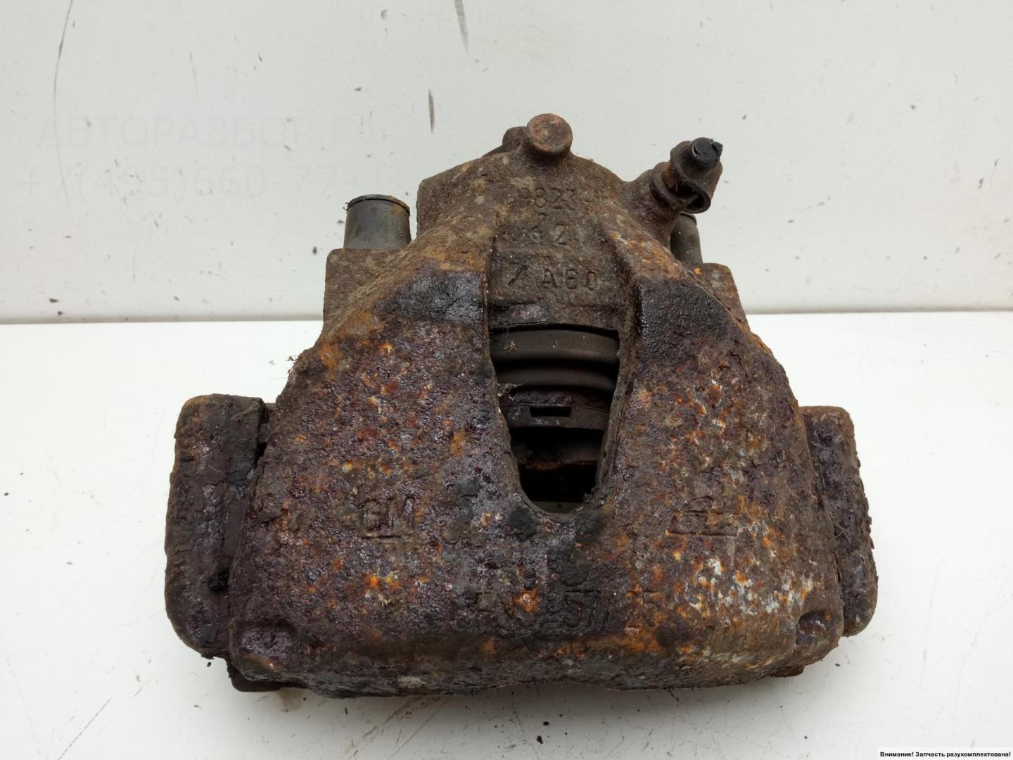 Суппорт передний левый