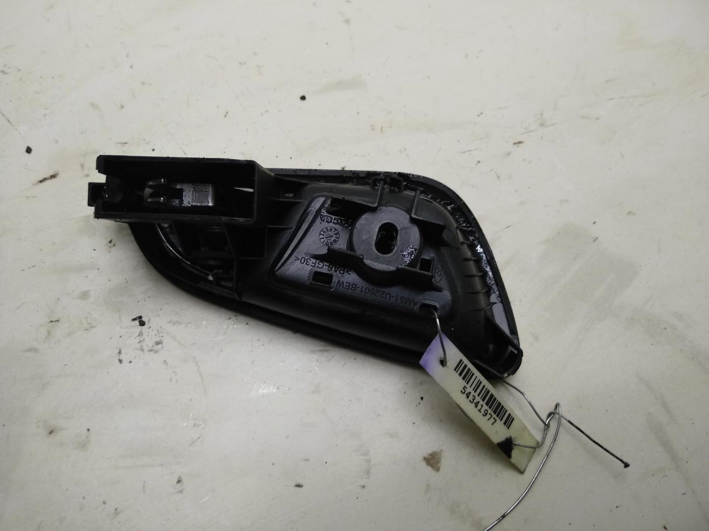 Ручка двери задней внутренняя левая