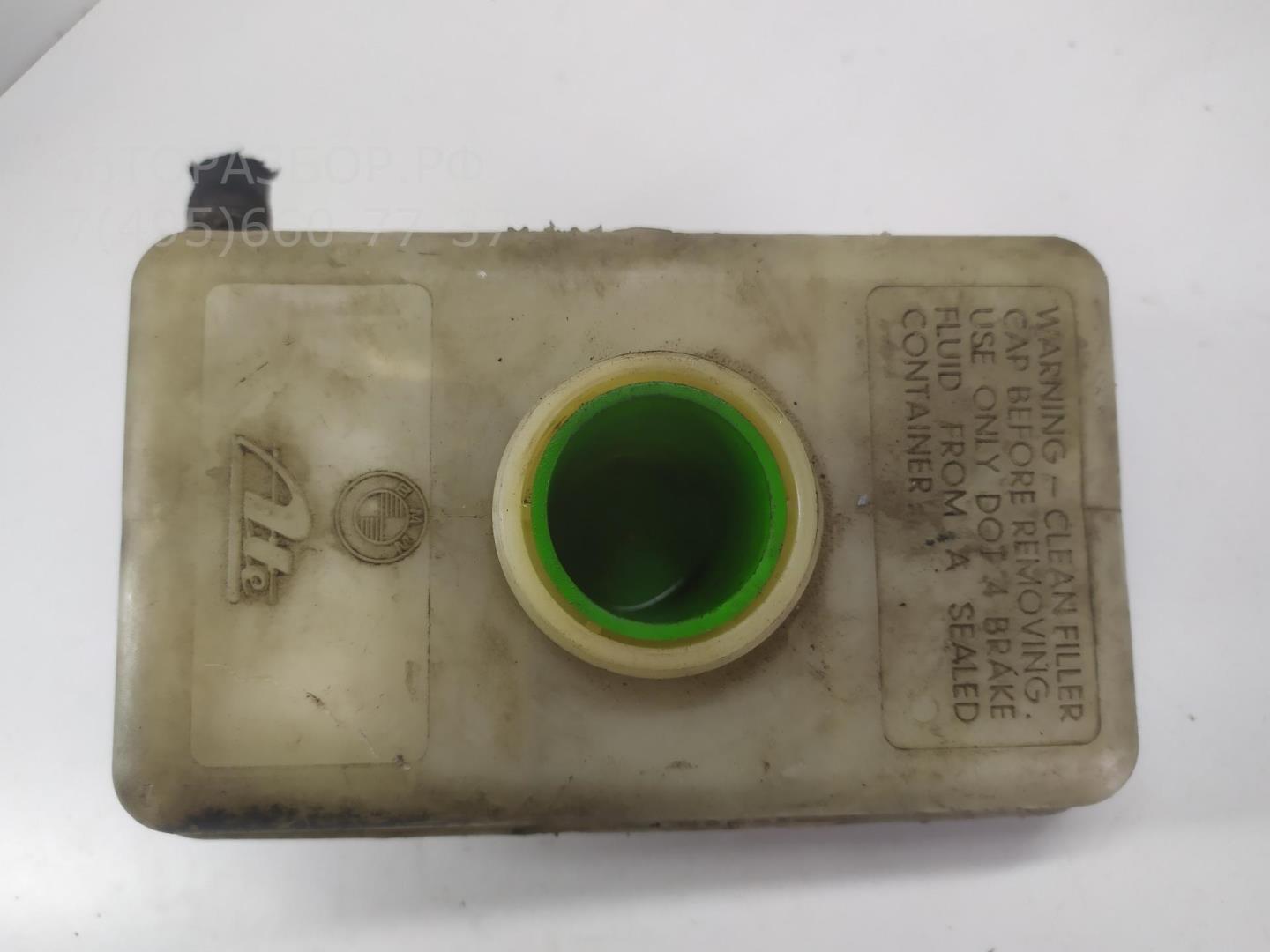 Бачок главного тормозного цилиндра