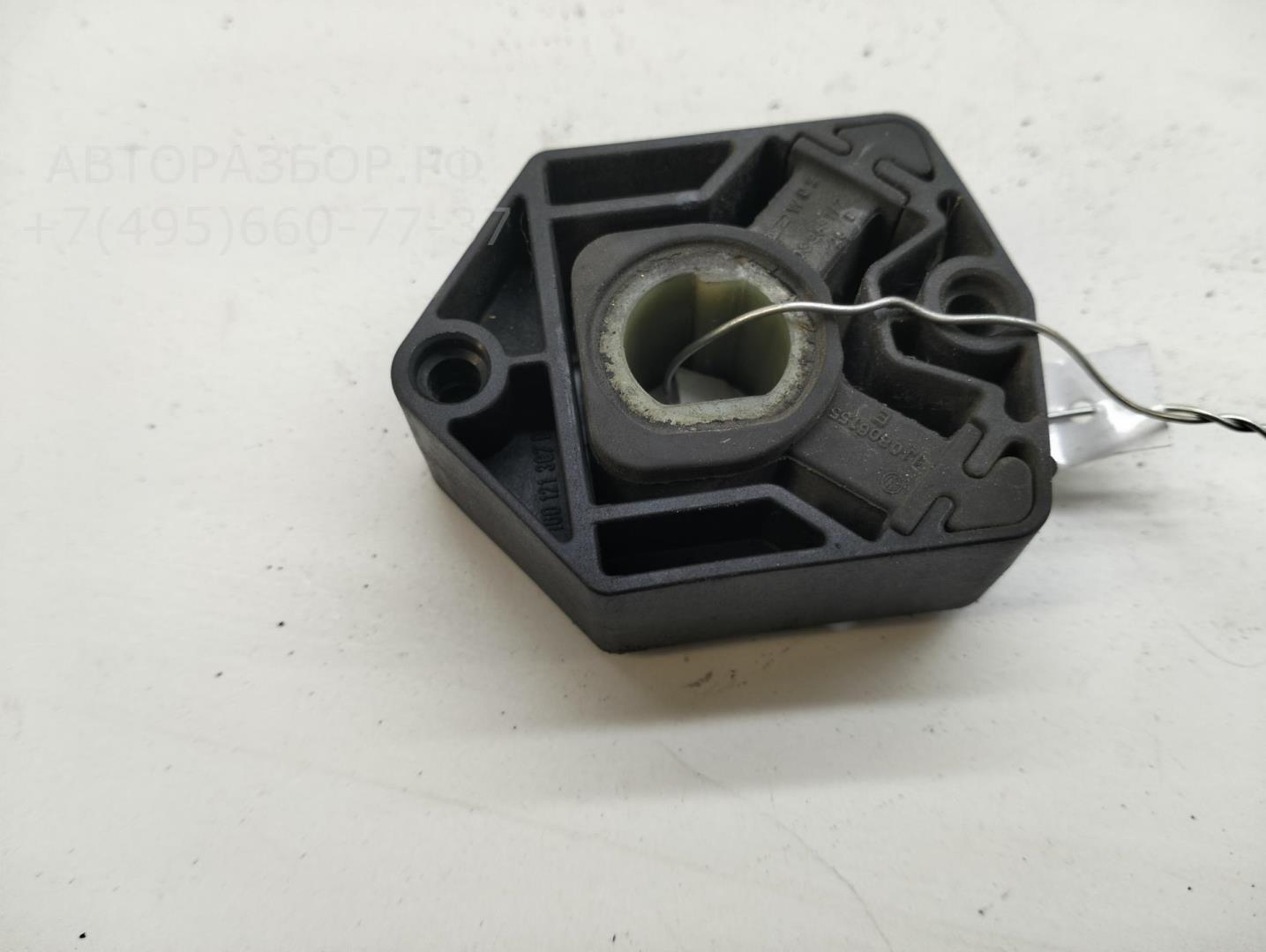 Кронштейн радиатора