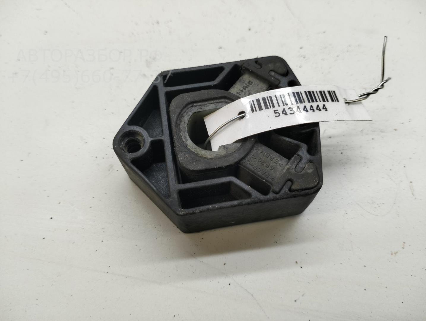 Кронштейн радиатора