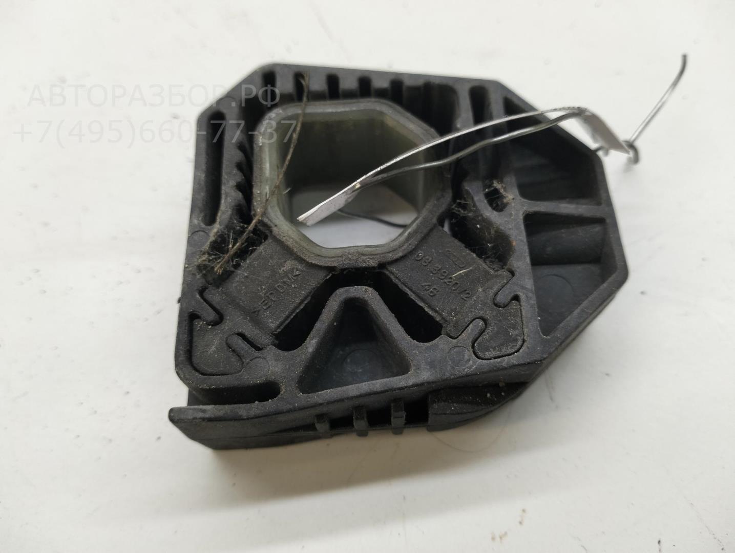 Кронштейн радиатора