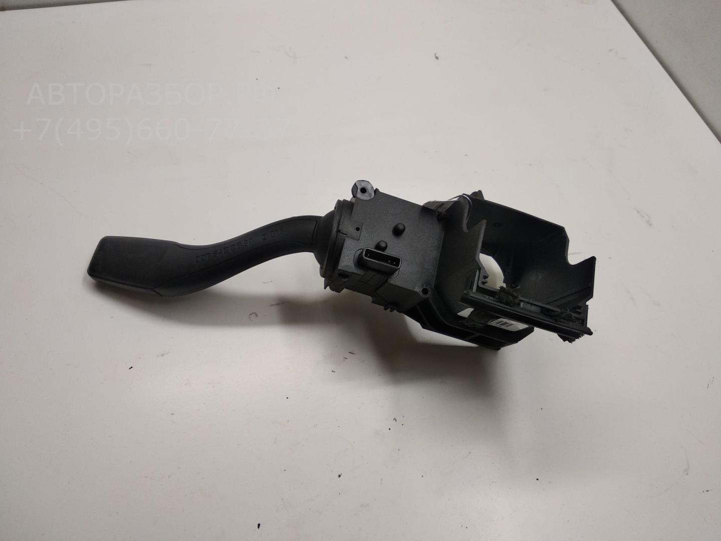 Переключатель поворотов подрулевой