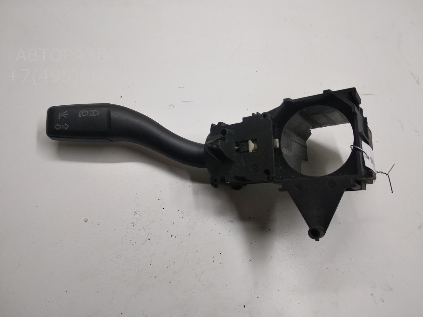 Переключатель поворотов подрулевой