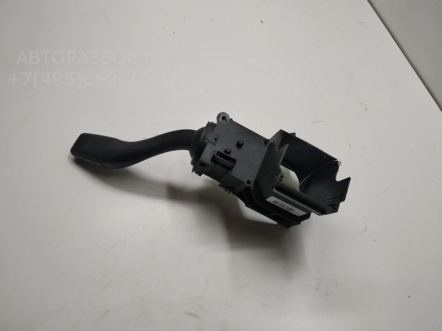 Переключатель поворотов подрулевой